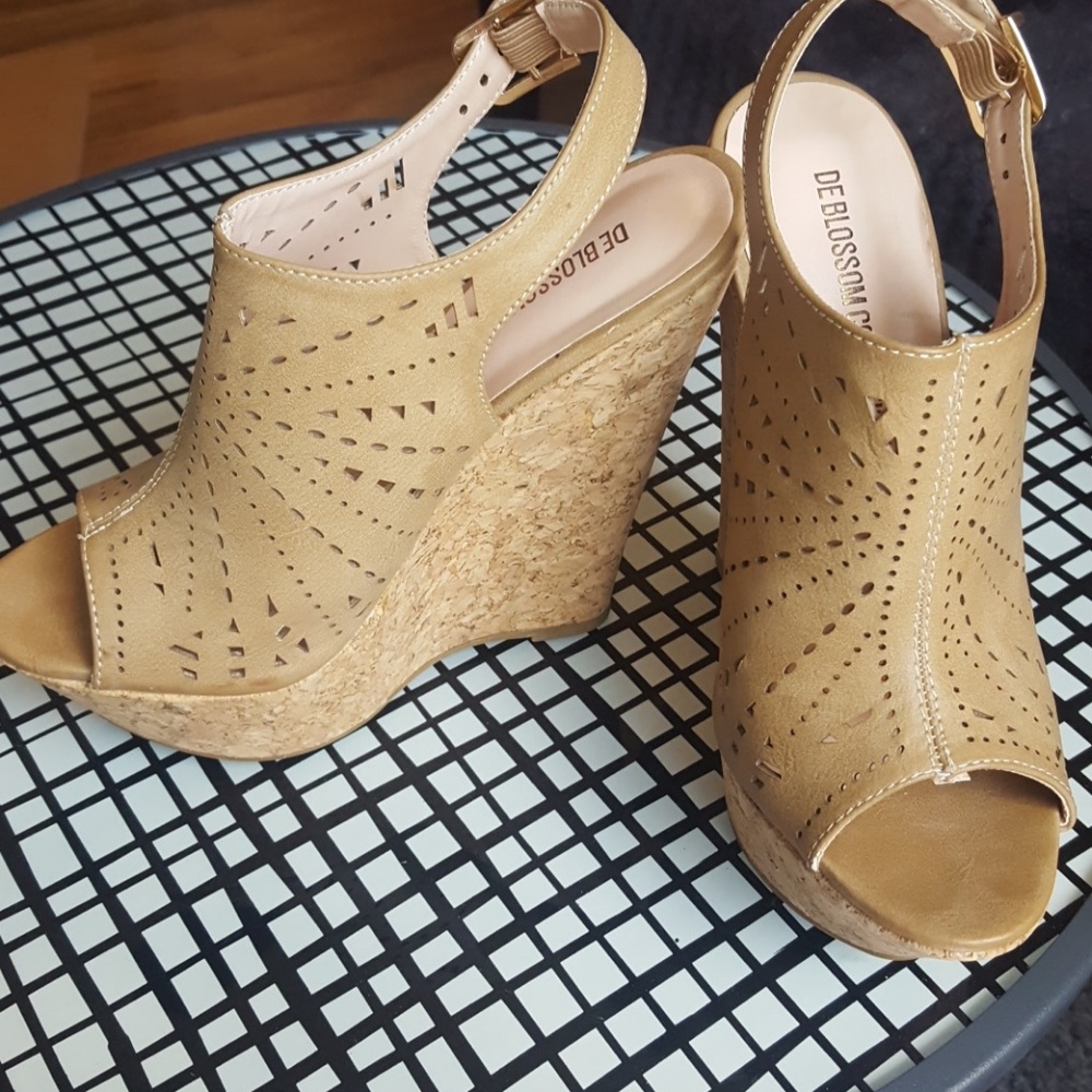 Tan Wedges with Cut out Pattern